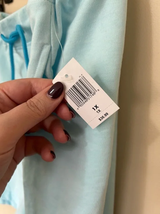 NWT Disney Parks Dumbo The Flying Elephant Retro Lounge Shorts - 1X - Picture 5 of 8